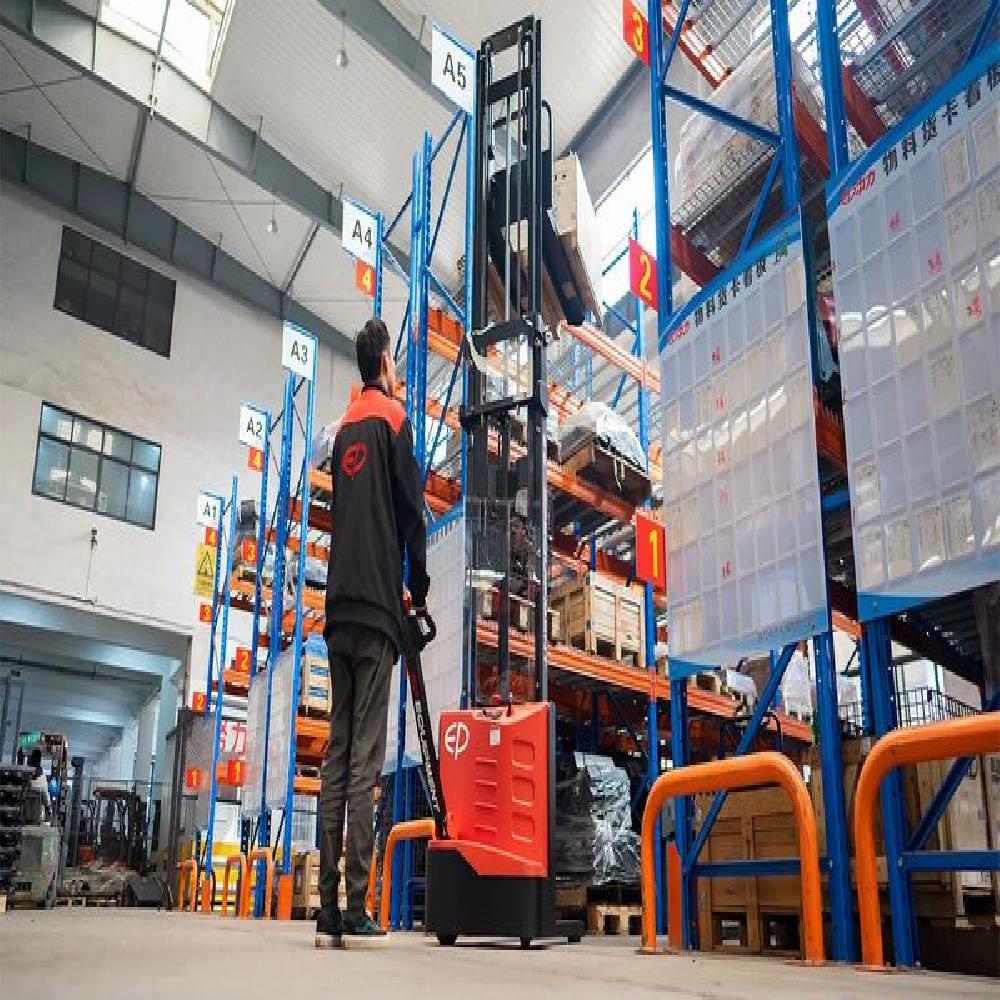 Apilador eléctrico ES16-RS